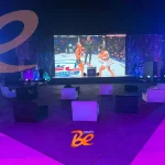 بين ثقافتين